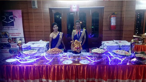 Royal Packages Food Counter